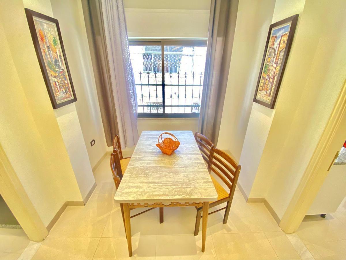 Villa Mira Guesthouse 2 - Downtown Central Amman - Al Diyrih 外观 照片