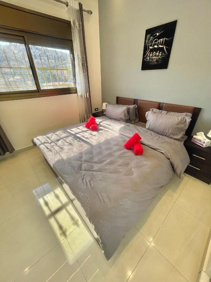 Villa Mira Guesthouse 2 - Downtown Central Amman - Al Diyrih 外观 照片